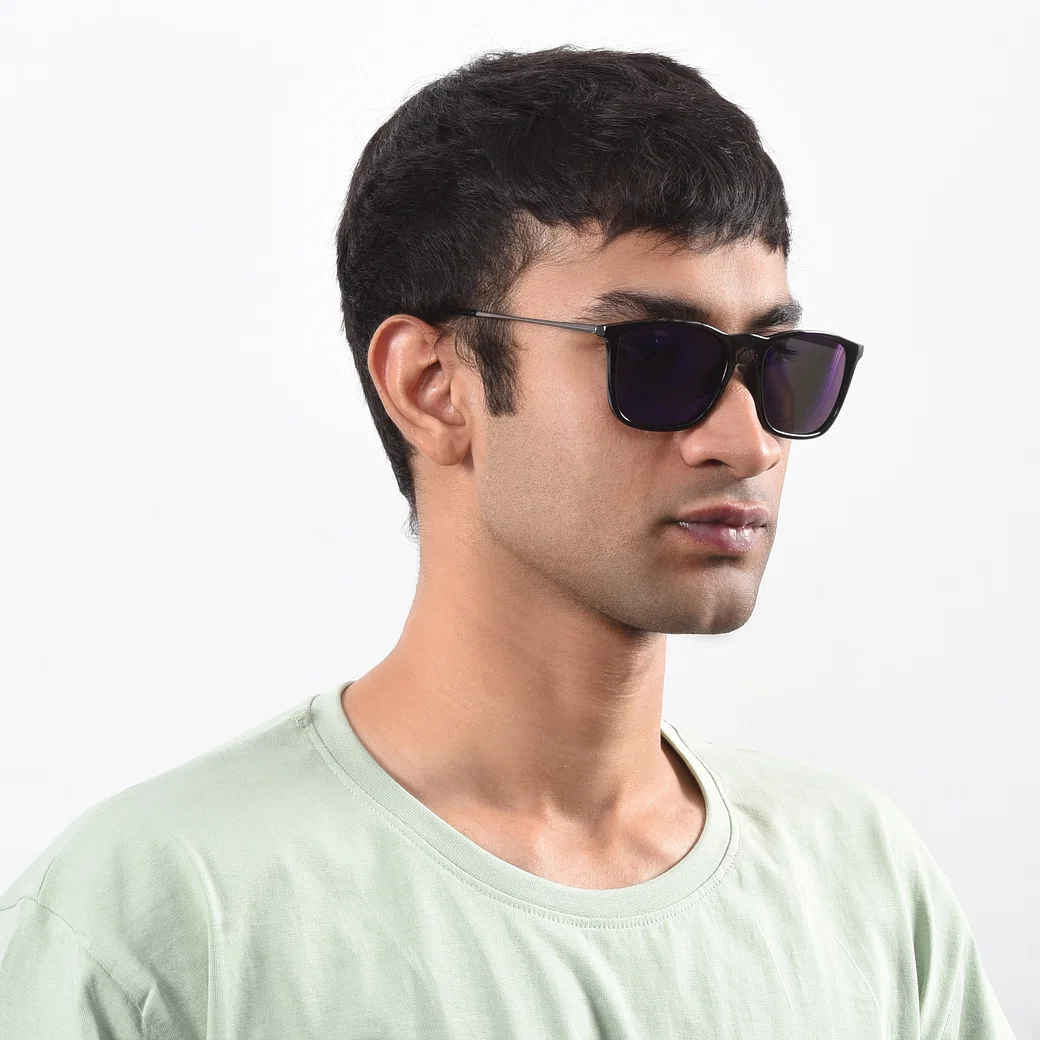 Buy Mirrored and Reflector Sunglasses Online in India - Woggles