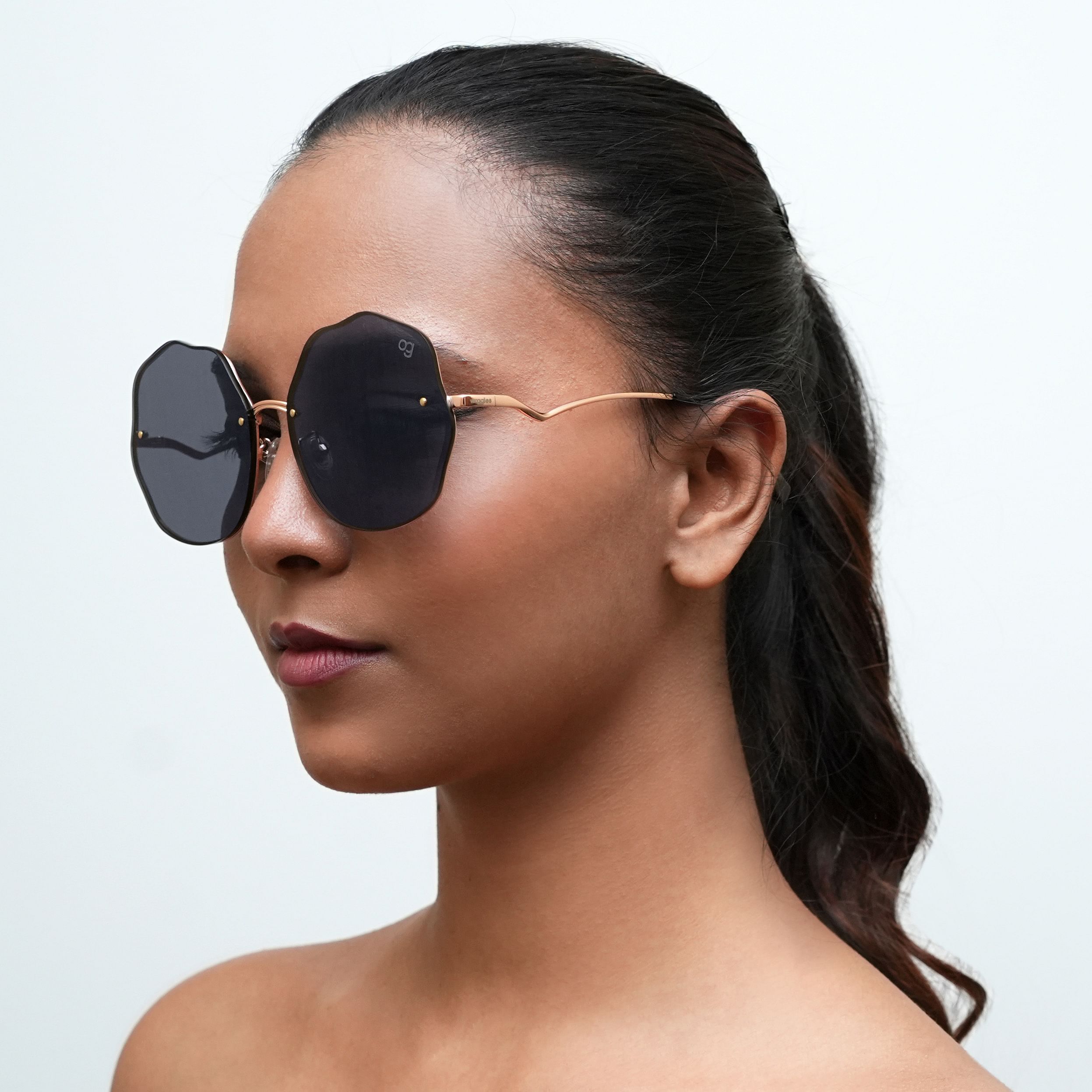 Gold oversized sunglasses outlet
