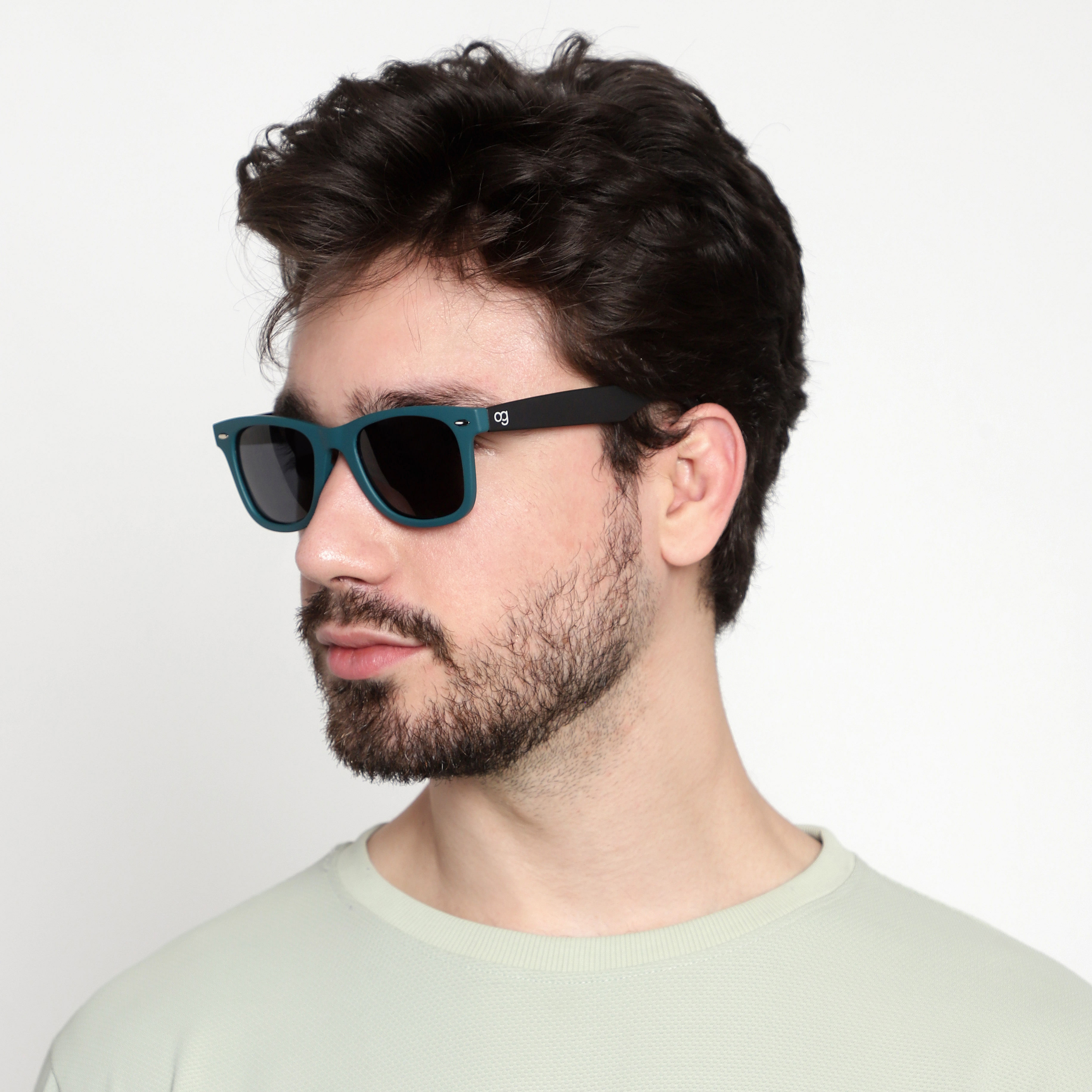 Buy online Fastrack Mirrored Wayfarer Men's Sunglasses - (c059gr2|blue  Color) from Eyewear for Men by Fastrack for ₹1629 at 9% off | 2024  Limeroad.com