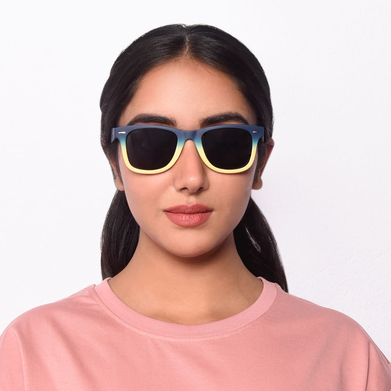 Buy Titan Polarized Wayfarer Sunglasses Woggles